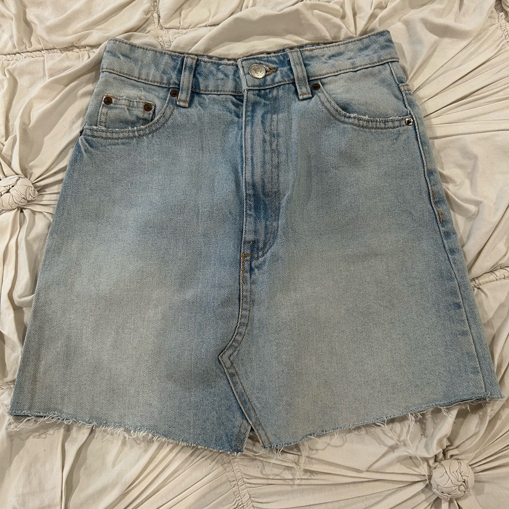 Zara Light Wash Denim Mini Skirt with Front Notch